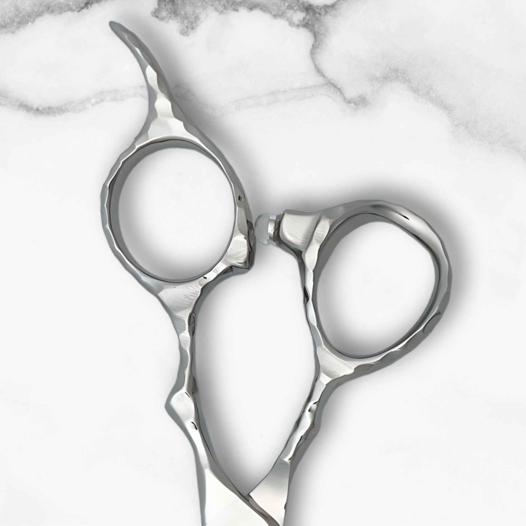 Saki 6.0" Powder Metal Cutting Shears Hammered Handle