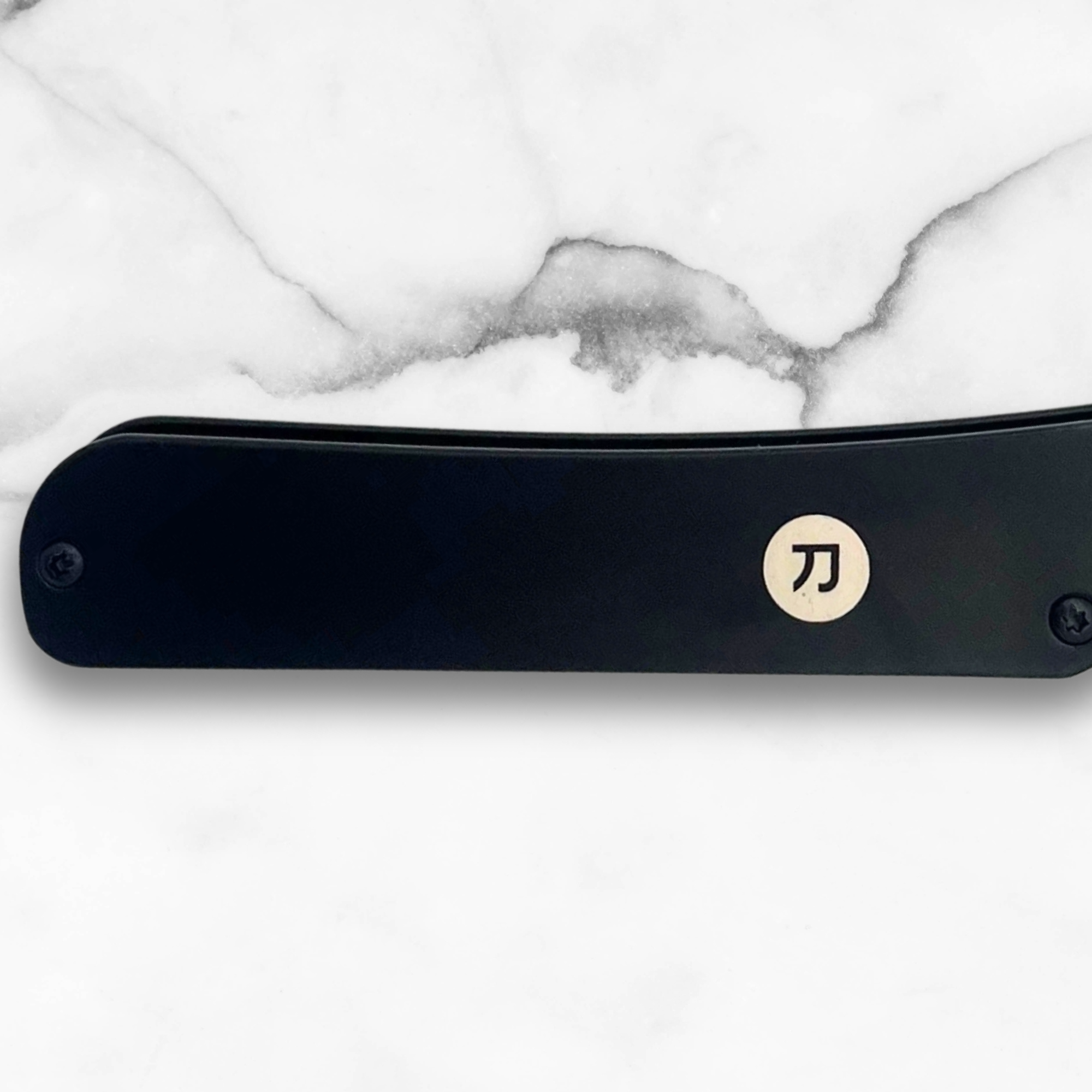 Saki Shears Black Steel Professional Straight Razor