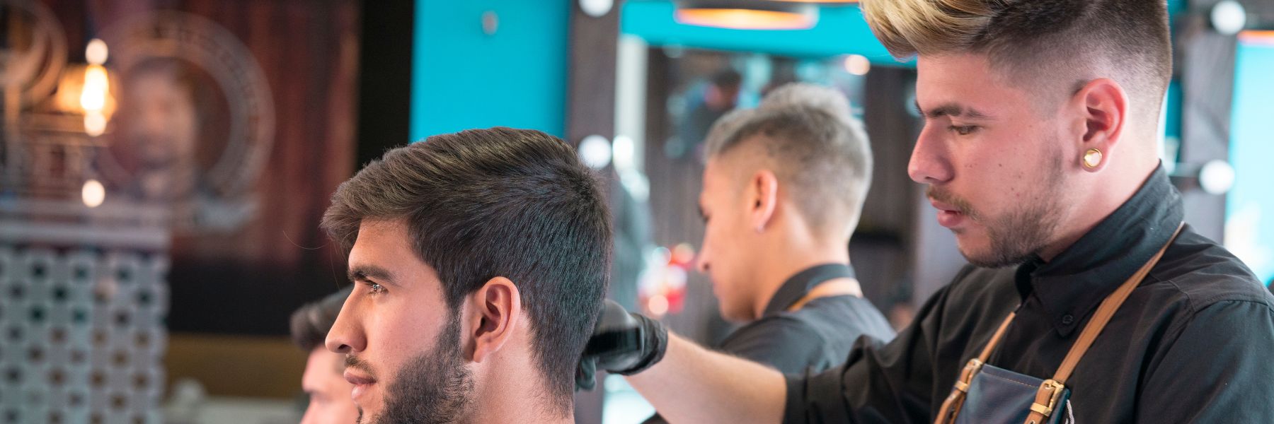 The Gradient Fade: A Barber's Guide to Blending Men's Cuts