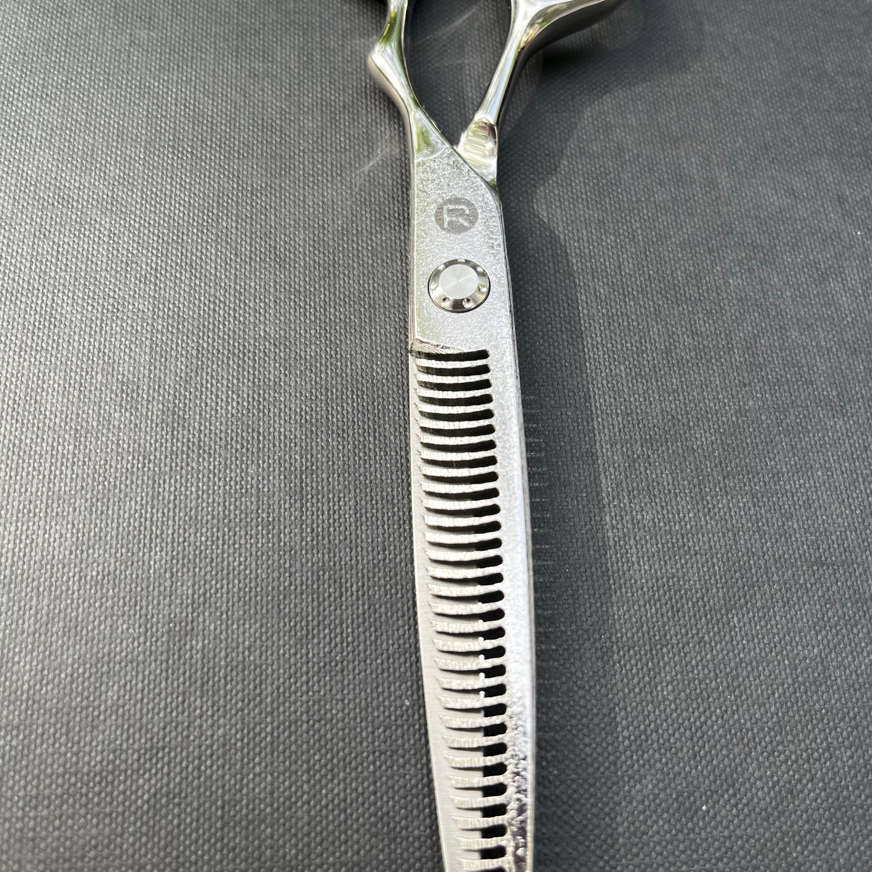 Dotanuki Damascus Hair Thinning/Texturizing Shears - Open Box