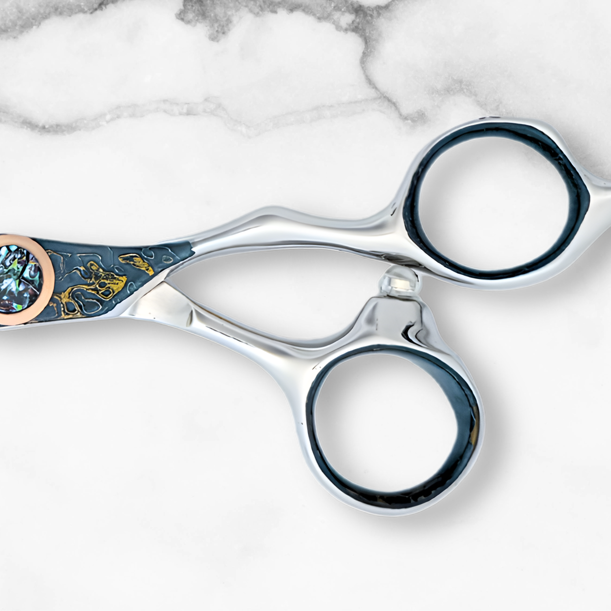 Saki 6.0" Hand Painted Cobalt Alloy Hair Cutting Shears (Red/Blue)